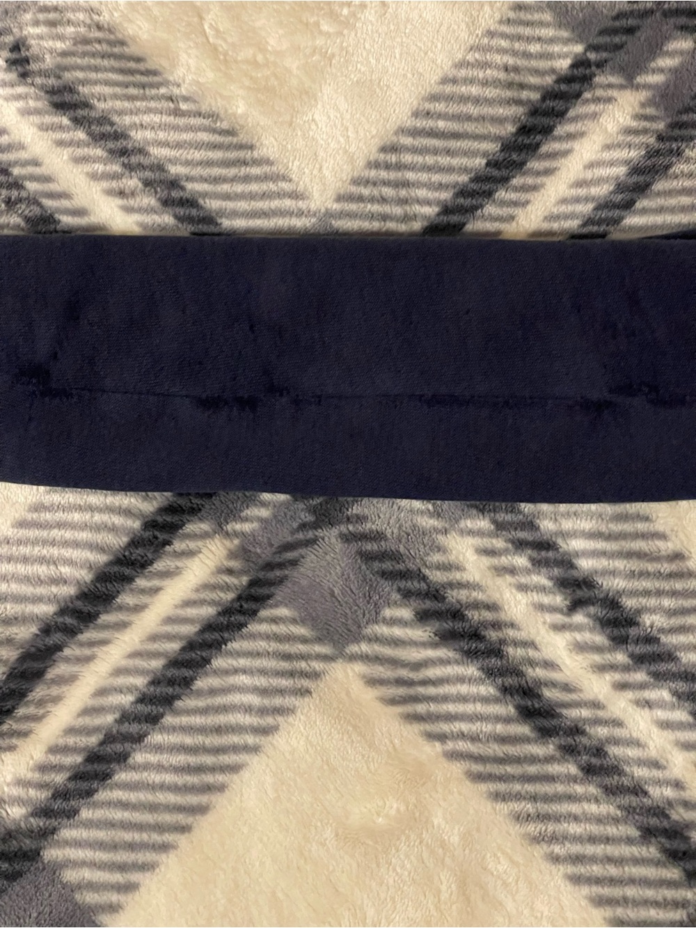 Set of 5 Hollister Hoodies Low Cost read description please - Picture 6 of 16